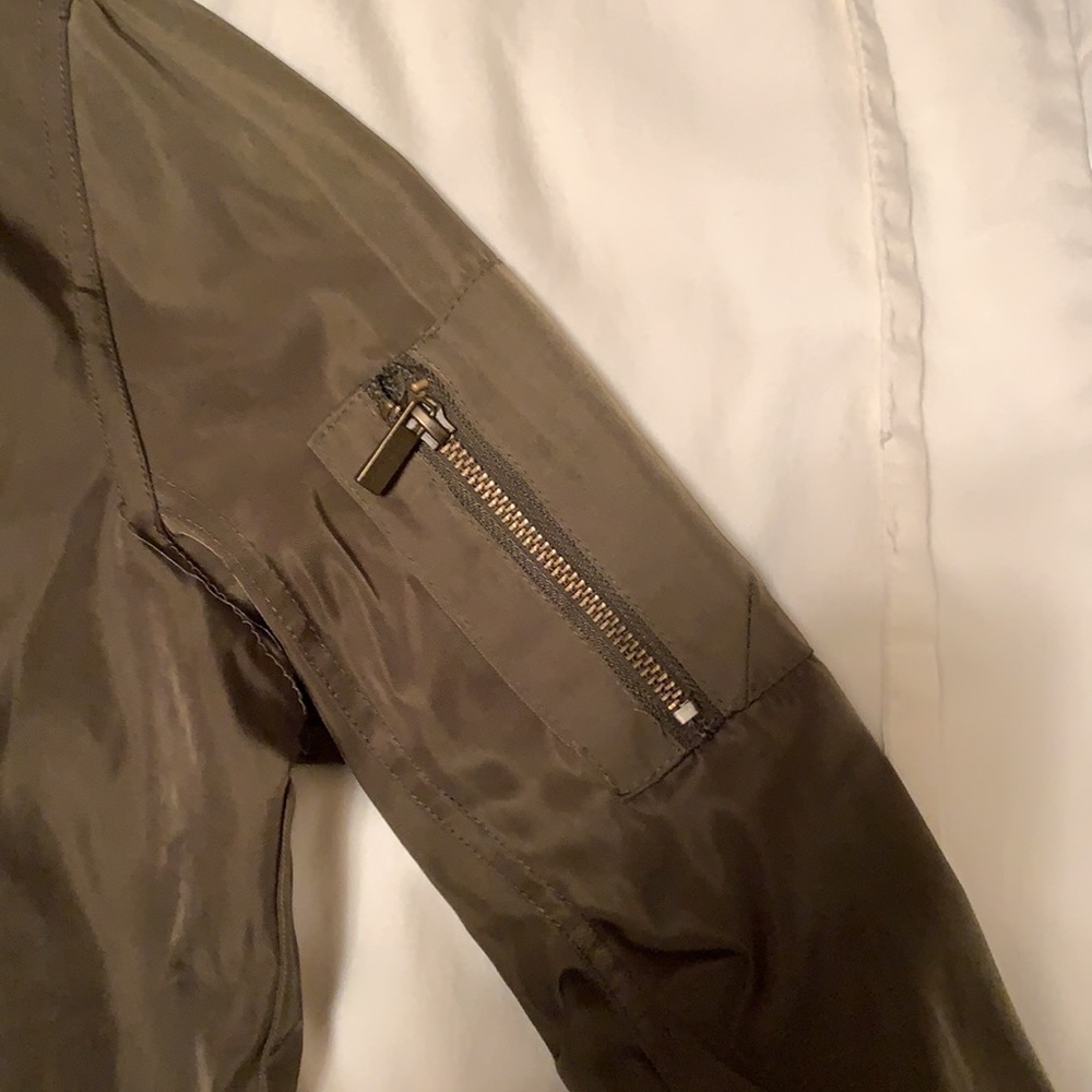 Bomber jacket - Picture 2 of 5